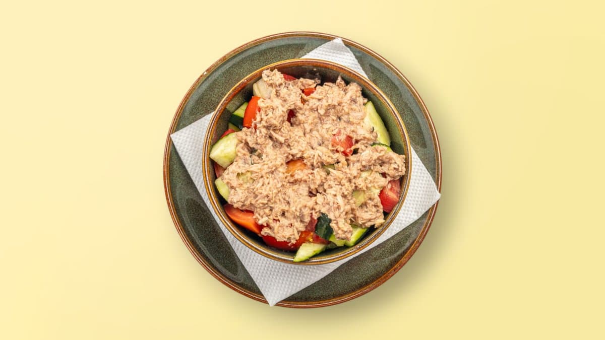 Sallatë Tuna