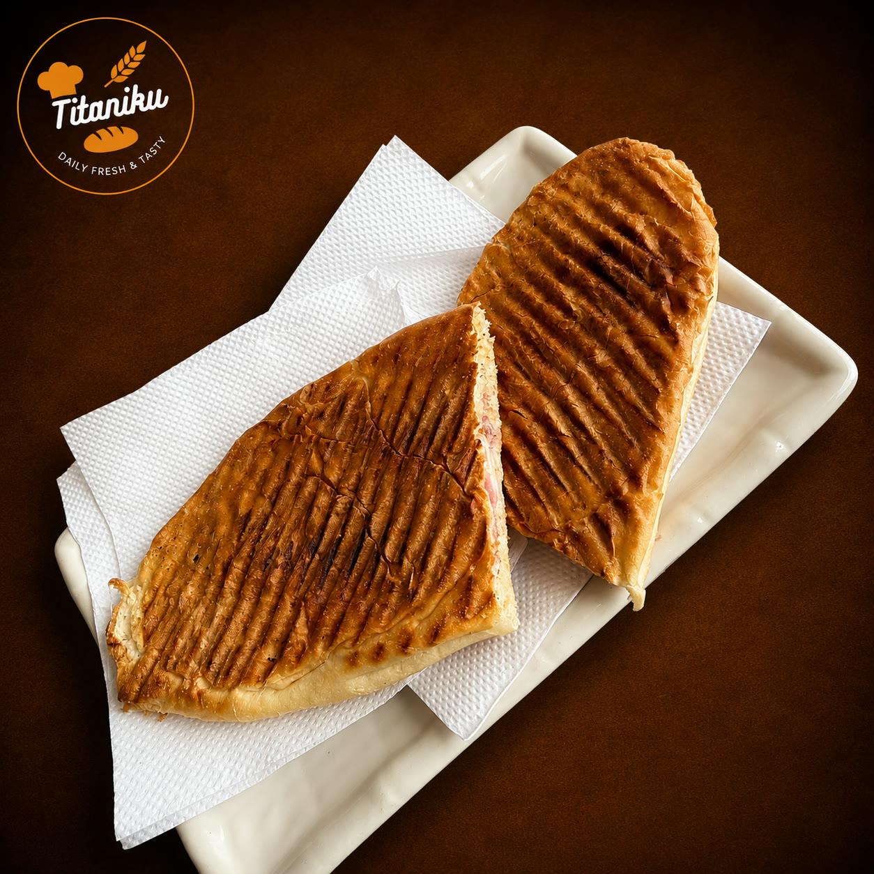 Tost Titaniku