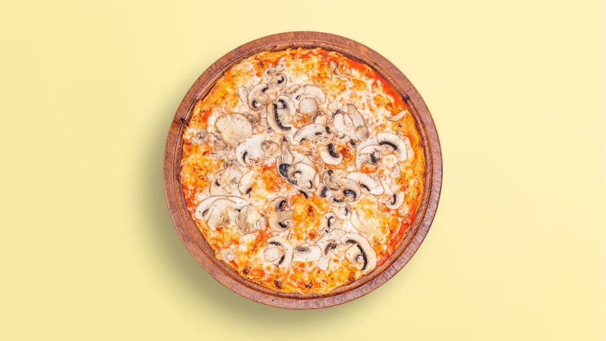 Pizza Funghi — Normale