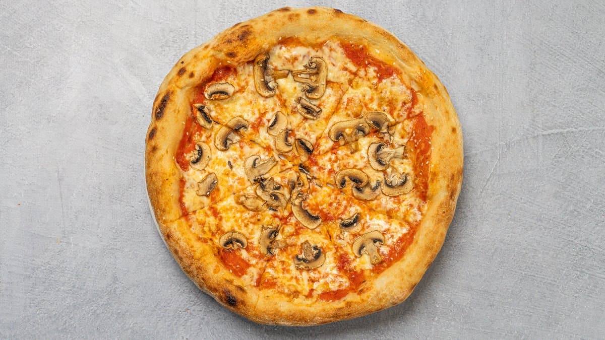 Pizza Fungi — E mesme