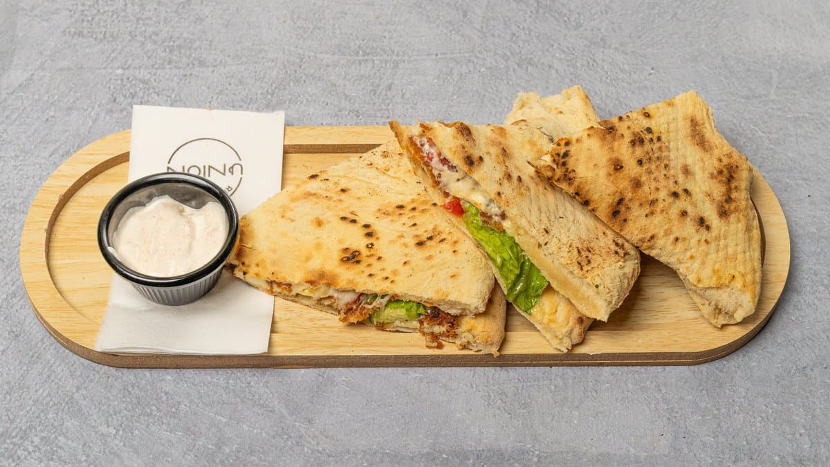 Sandwich Pule në Petë