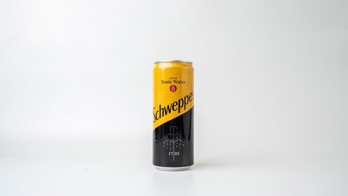 Schweppes Tonic Water 330Ml