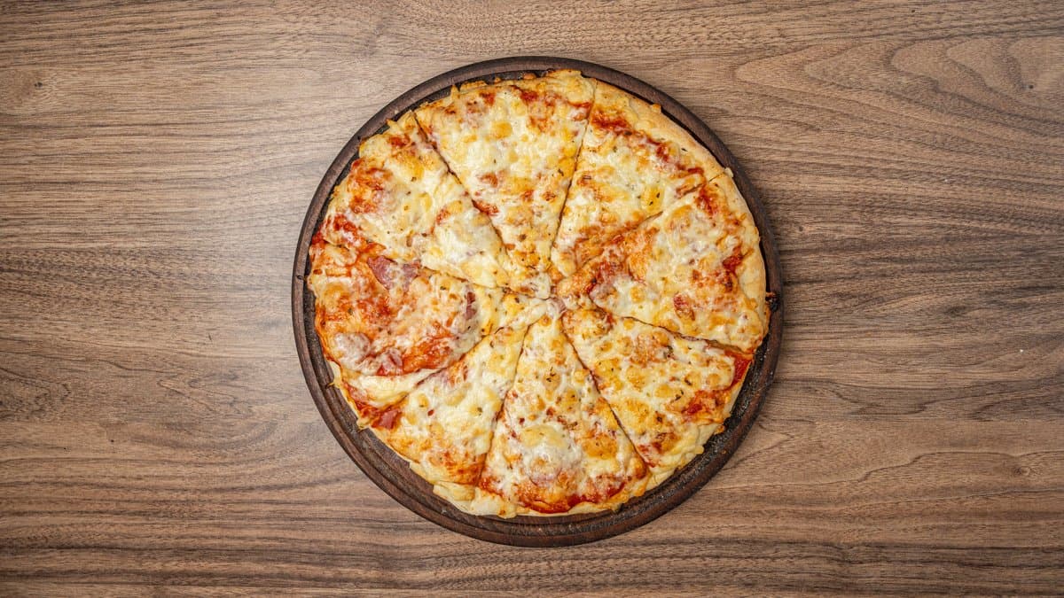 Ham Pizza