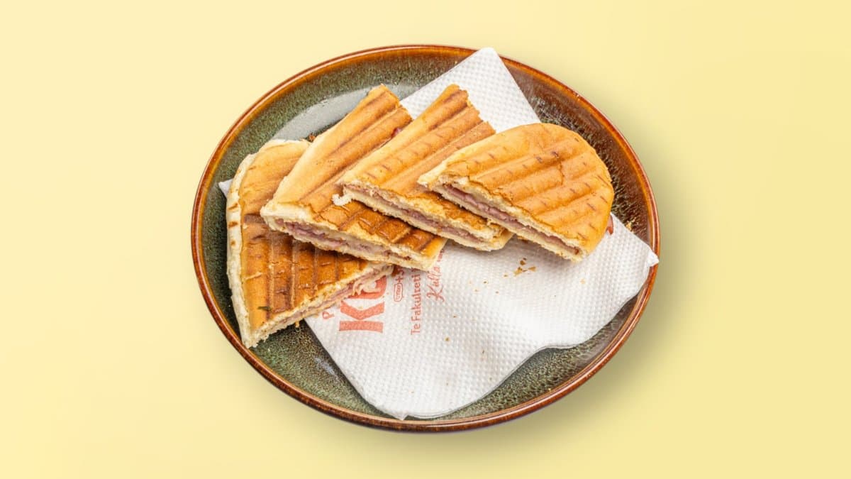 Tost përshutë