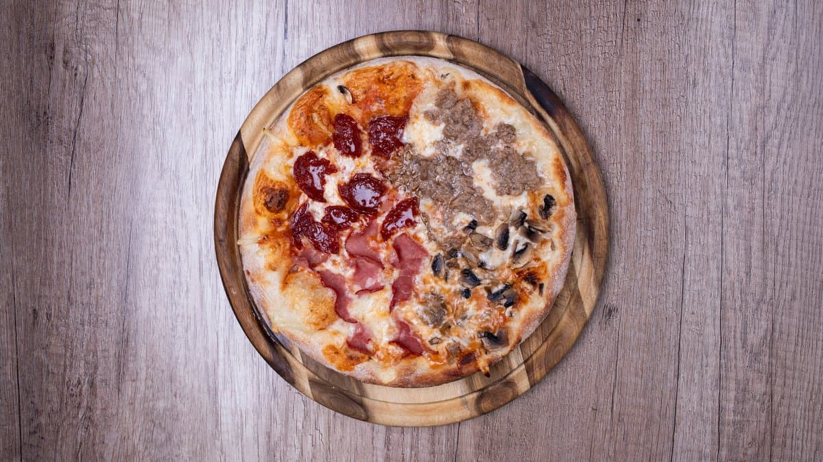 Pizza 4 Stinore — E mesme (30cm)