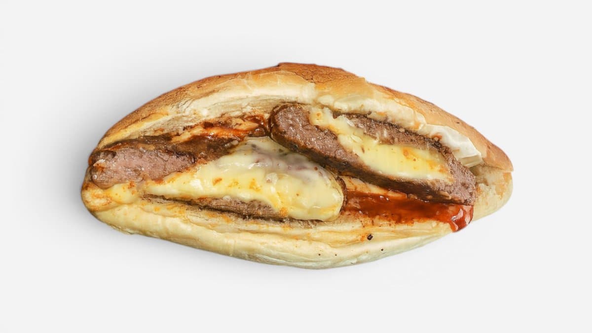 Sandwich Pleskavicë e Mbushur