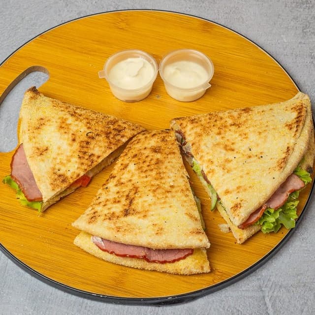 Sandwich Proshutë në Petë